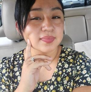 Meet your Posher, Alejandra